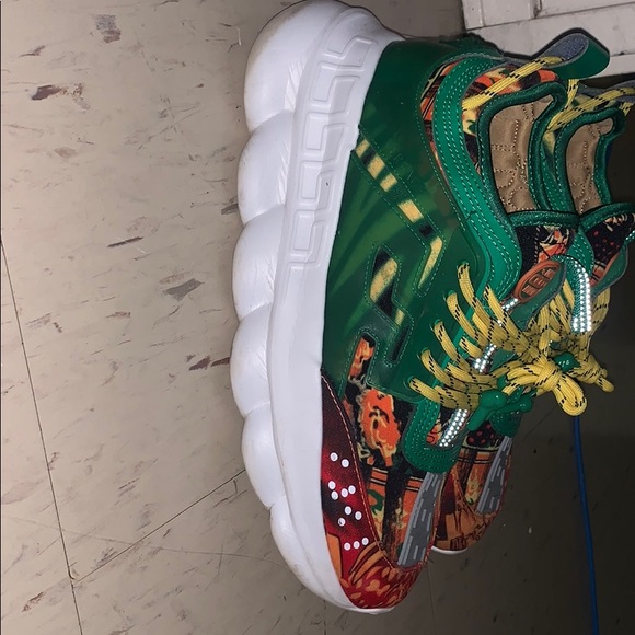 Used - Picture 3 of 5